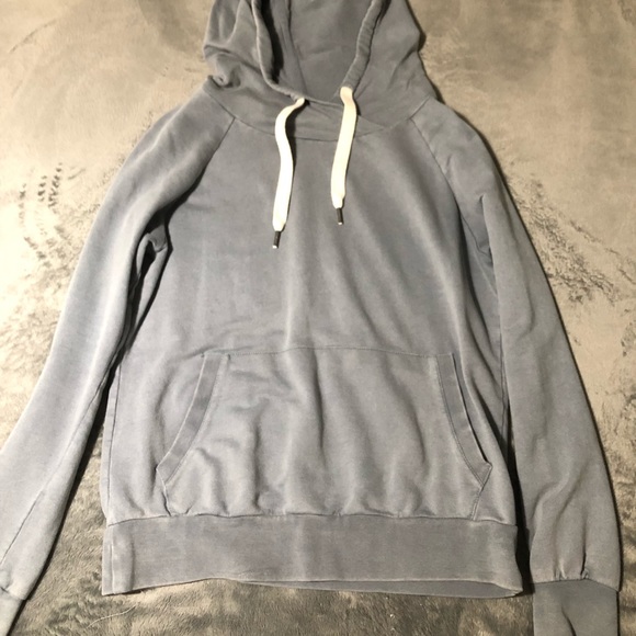 Forever 21 Tops - Forever 21 grey hoodie. Forever 21 Tops - Forever 21 grey hoodie.